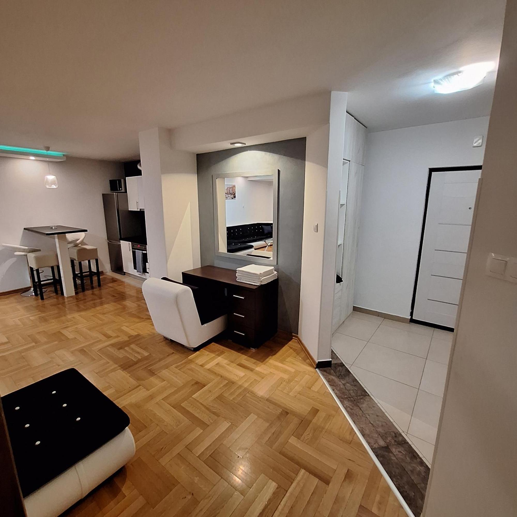 Luks Apartment Banja Luka Bagian luar foto